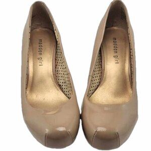 Madden Girl Nude colour heels in patten leather. GUC